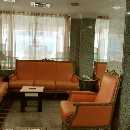 Deebaj Al Khabisi Plaza Aparthotel Dubai Ngoại thất bức ảnh