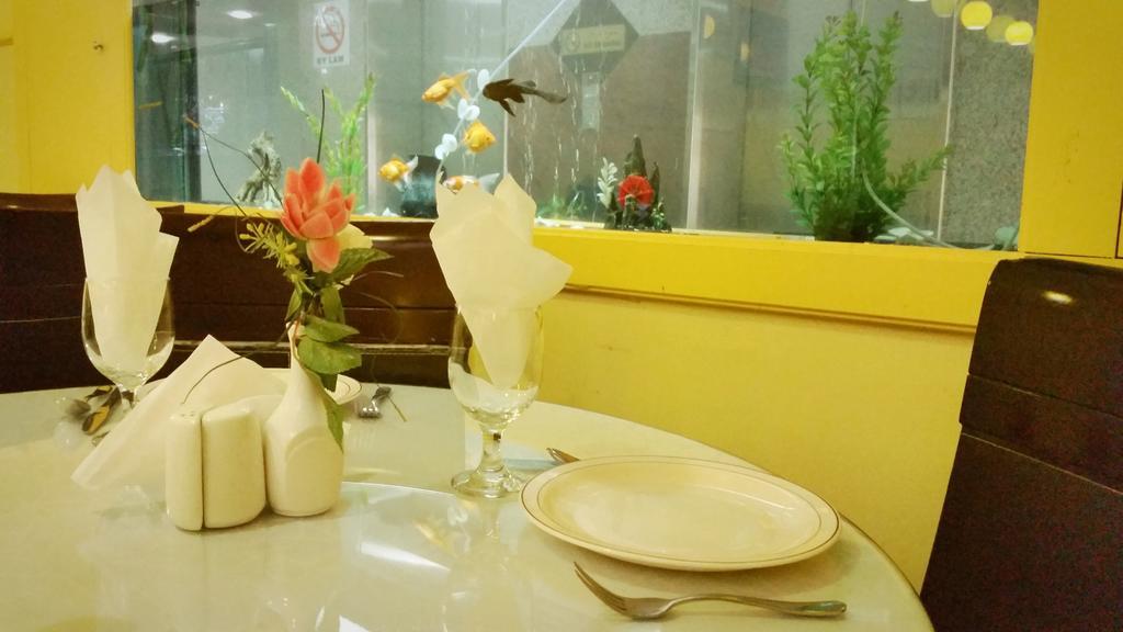 Deebaj Al Khabisi Plaza Aparthotel Dubai Ngoại thất bức ảnh